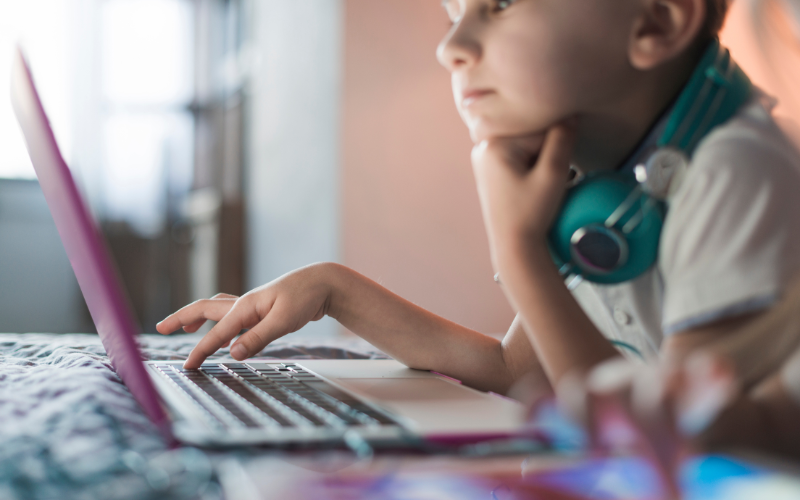 Pentingnya Pengajaran Coding untuk Anak-Anak di Indonesia dalam Era Digital