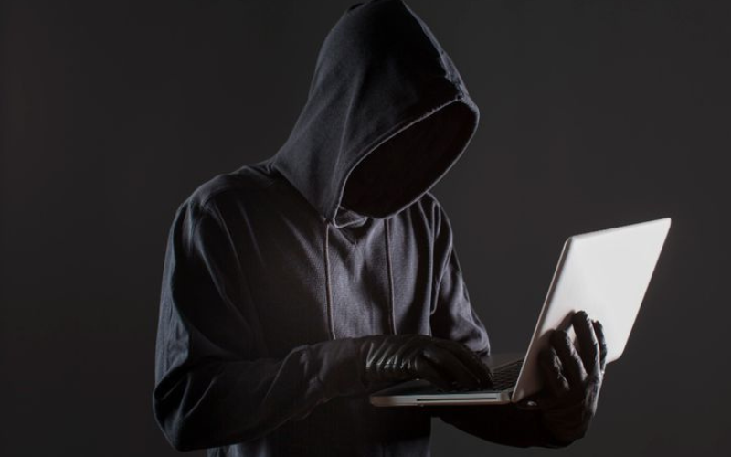 Peneliti Temukan Hacker Bisa Curi Data lewat Kabel HDMI