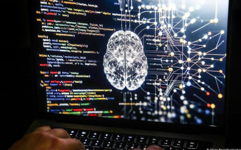 Teknologi AI Kian Berkembang Pesat, Tapi Manusia Tetap Pengendalinya