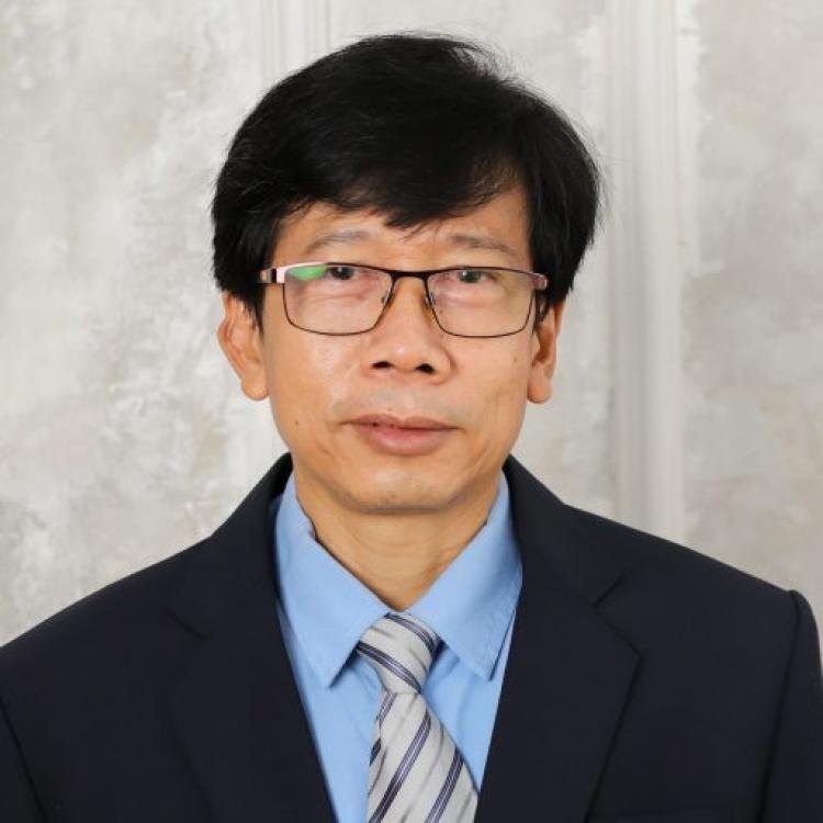   Dr. I Gusti Bagus Rai Utama, SE., M.MA., MA. 